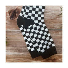  Men's Black & White Check Cosy Socks