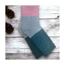  Men's Pink, Grey & Teal Colour Block Cosy Socks