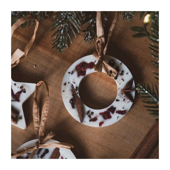 Cranberry, Orange and Cinnamon Wreath Scented Tree Decoration