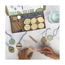  Paint Your Own Christmas Decorations Kit