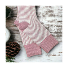  Women's Stripe Ribbed Pink Socks