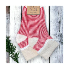  Women's Red Thin Stripe Super Cosy Cuff Socks