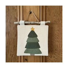  Wee Christmas Tree Hanging Tapestry